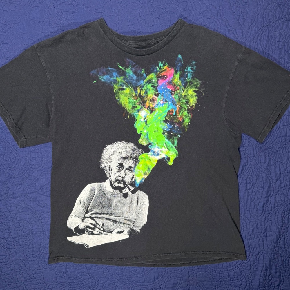 Albert Einstein Cosmic Pipe Graphic T-Shirt Mens XL Short Sleeve Distressed Fade